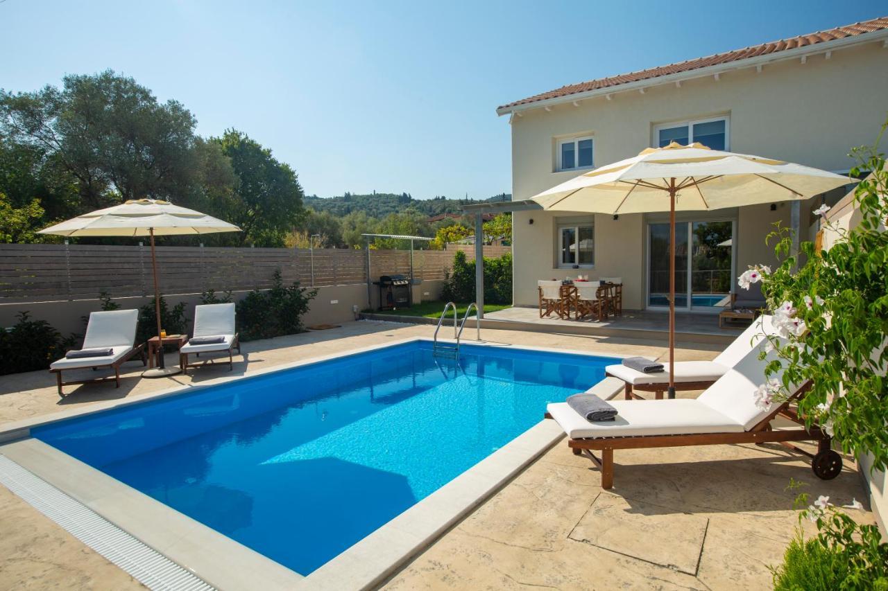 Grappolo Lefkada Villas - Villa Vertzami Just 2 Km From Lefkada Town Apolpaina Buitenkant foto