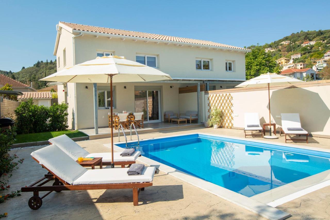 Grappolo Lefkada Villas - Villa Vertzami Just 2 Km From Lefkada Town Apolpaina Buitenkant foto